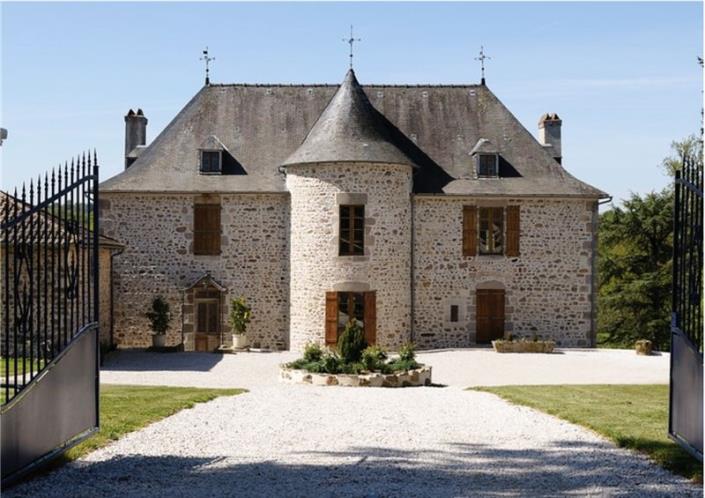 Image No.3-7 Bed Chateaux for sale