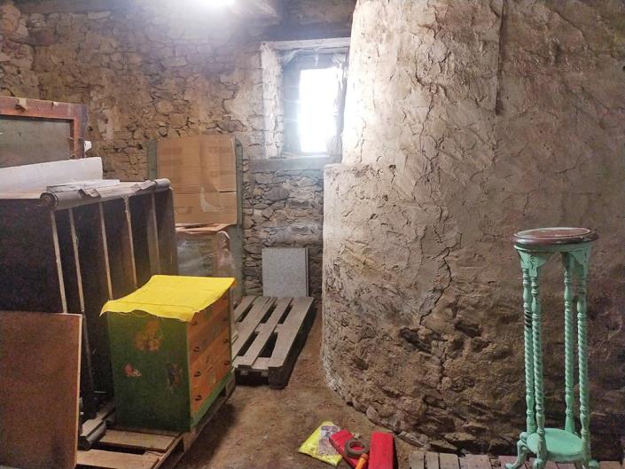 Image No.21-5 Bed Country House for sale