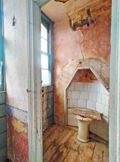 Image No.14-5 Bed Country House for sale