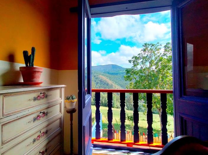 Image No.9-5 Bed Country Property for sale