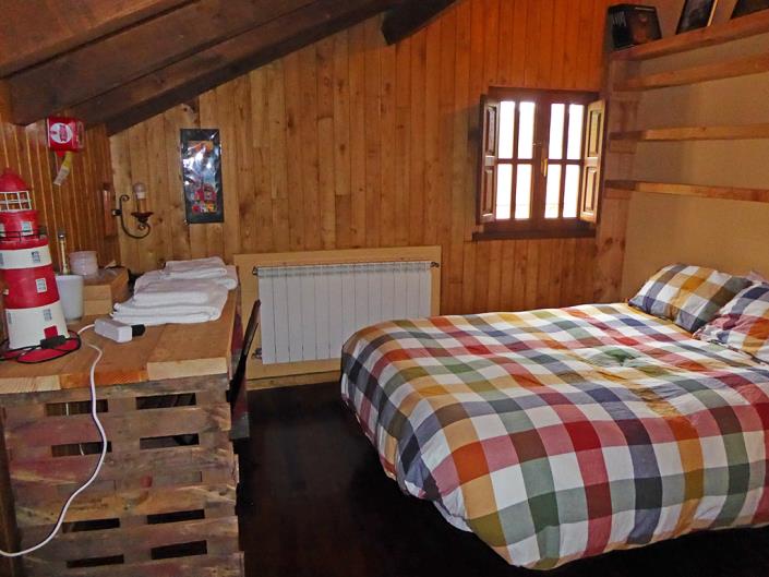 Image No.13-8 Bed Apartment for sale