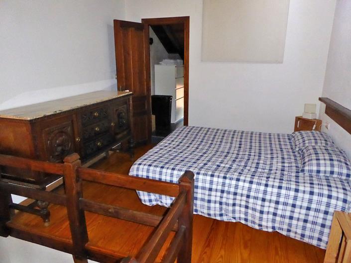 Image No.22-8 Bed Apartment for sale