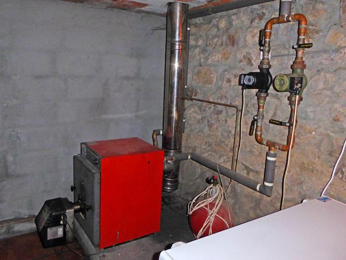 Image No.60-8 Bed Apartment for sale