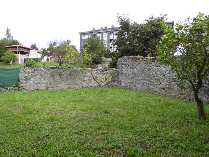 Image No.56-9 Bed Semi-Detached for sale