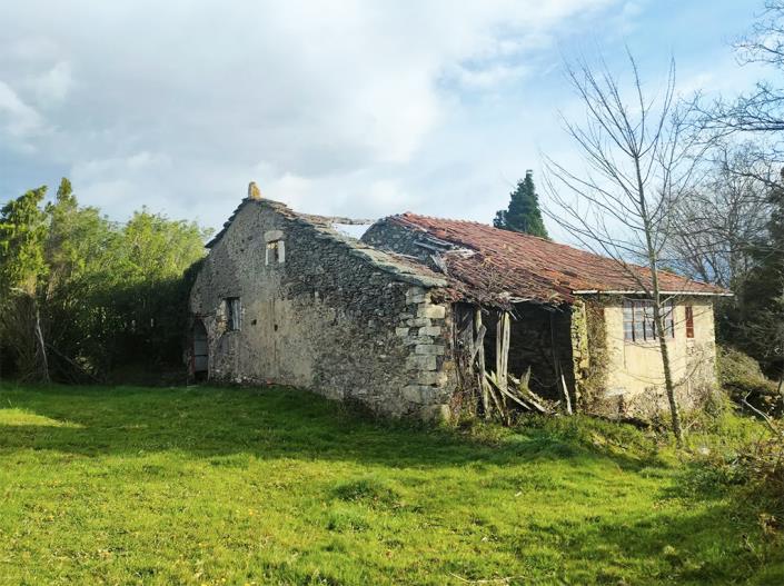 Image No.54-3 Bed Country Property for sale