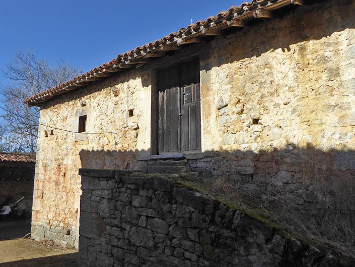 Image No.5-6 Bed Farmhouse for sale