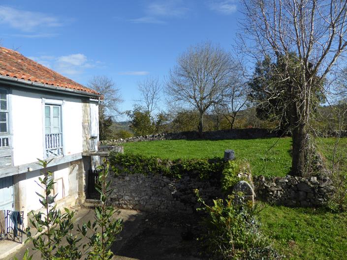 Image No.11-6 Bed Farmhouse for sale