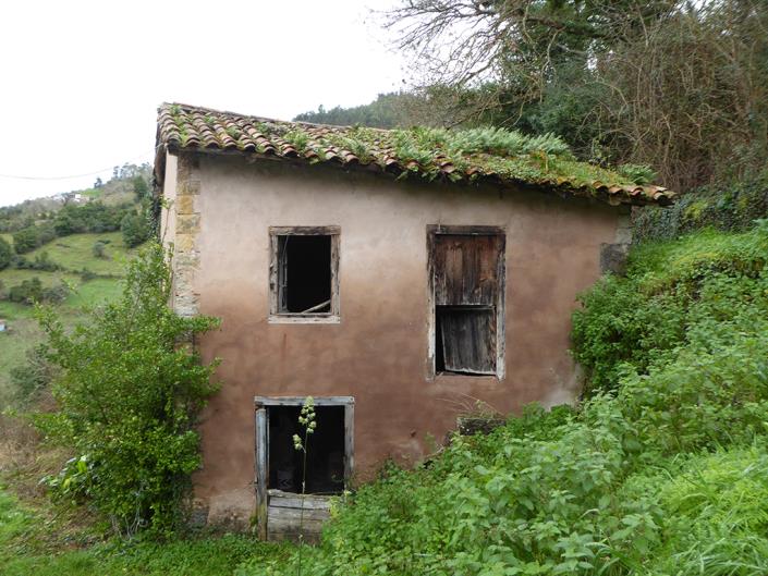 Image No.2-3 Bed Village House for sale