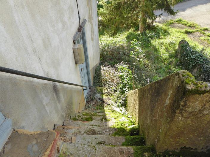 Image No.8-6 Bed Village House for sale