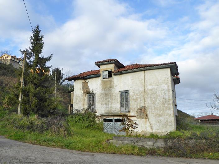 Image No.35-6 Bed Village House for sale