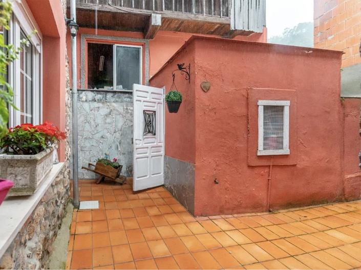 Image No.5-4 Bed Village House for sale