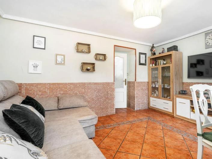 Image No.22-4 Bed Village House for sale