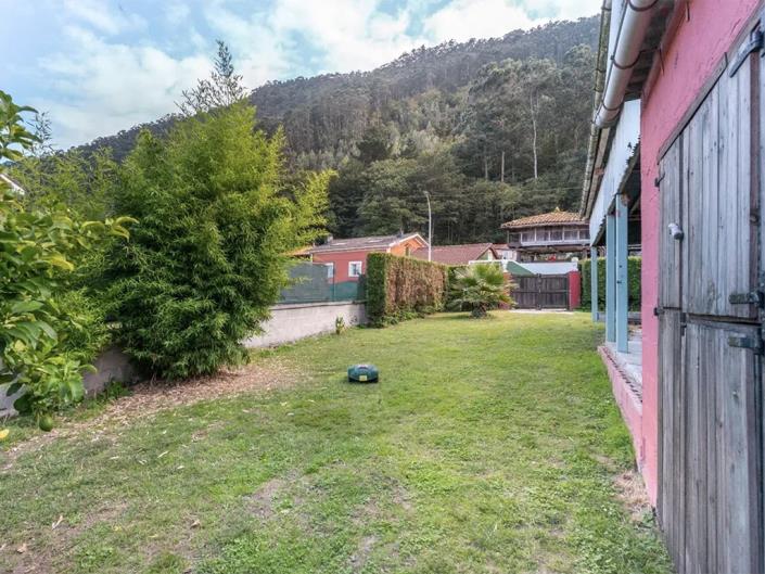 Image No.39-4 Bed Village House for sale