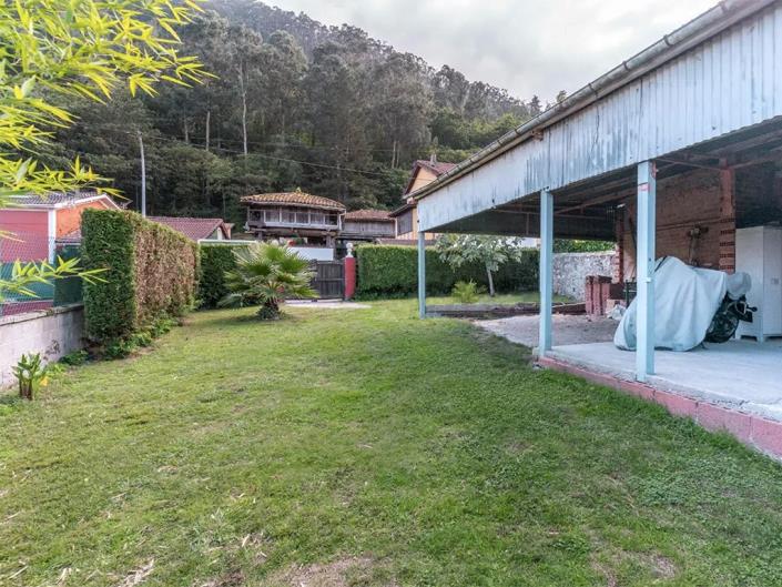 Image No.40-4 Bed Village House for sale