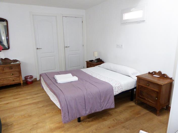 Image No.7-7 Bed Hotel for sale