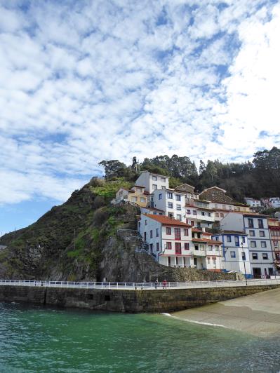 Image No.25-7 Bed Hotel for sale