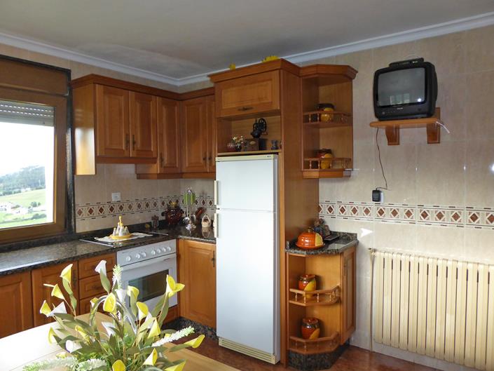 Image No.13-4 Bed Country House for sale