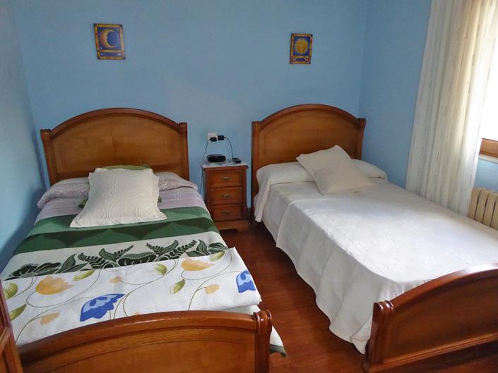 Image No.17-4 Bed Country House for sale