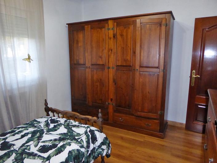 Image No.15-5 Bed Village House for sale