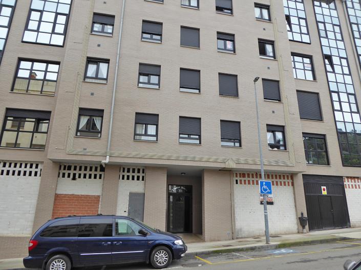 Image No.25-2 Bed Apartment for sale