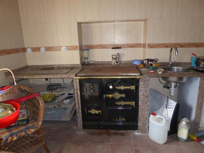 Image No.4-5 Bed Village House for sale