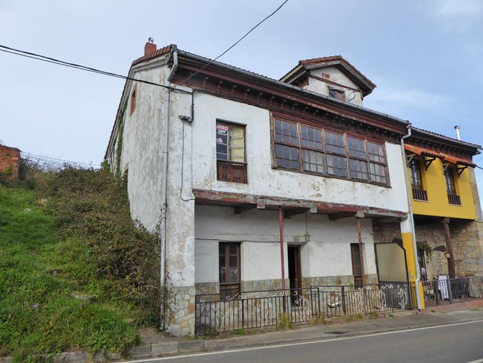 Image No.26-5 Bed Village House for sale