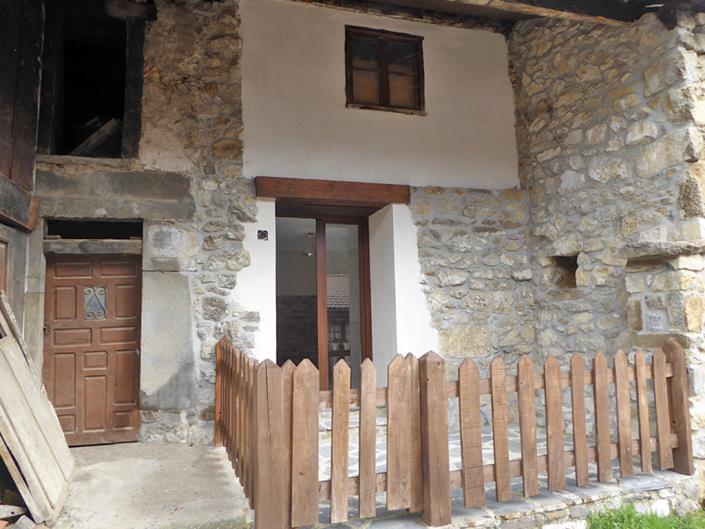 Image No.28-3 Bed Country House for sale