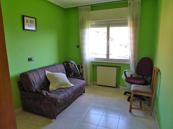 Image No.23-4 Bed Country Property for sale