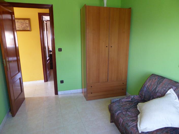 Image No.24-4 Bed Country Property for sale