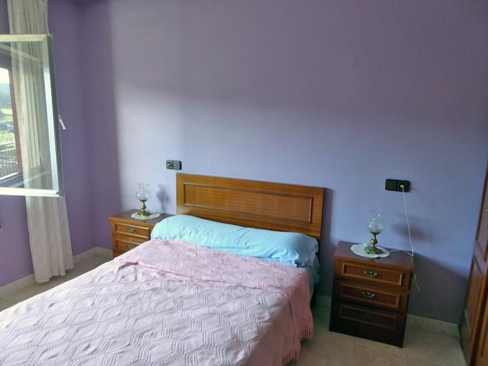 Image No.28-4 Bed Country Property for sale