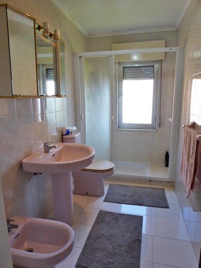 Image No.29-4 Bed Country Property for sale