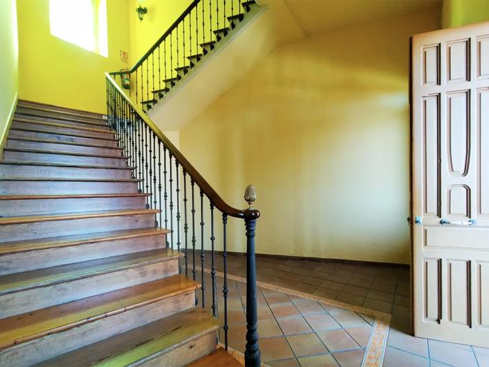 Image No.5-4 Bed Duplex for sale