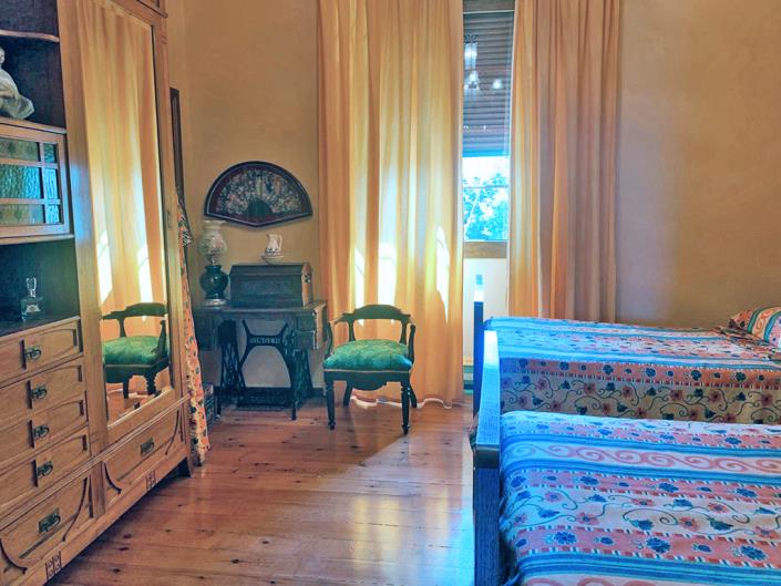 Image No.28-4 Bed Duplex for sale