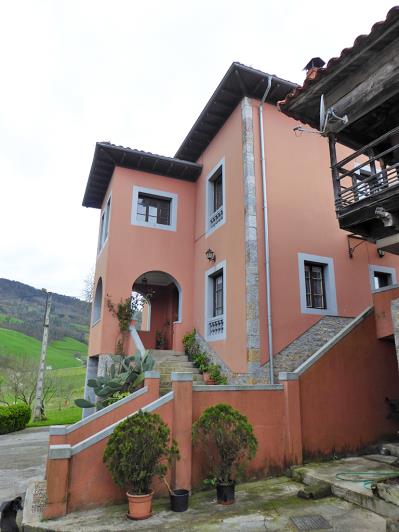 Image No.3-5 Bed Country House for sale