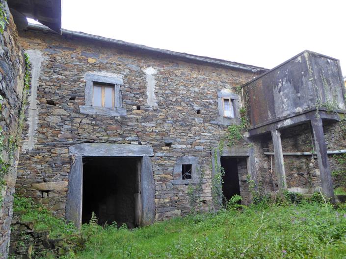 Image No.3-5 Bed Country Property for sale