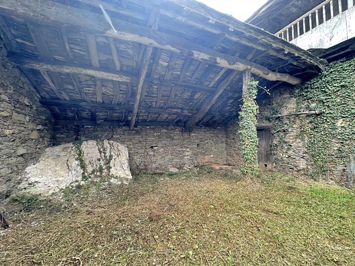 Image No.5-5 Bed Country Property for sale