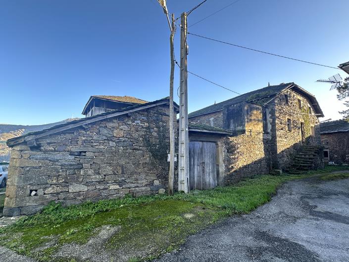 Image No.15-5 Bed Country Property for sale