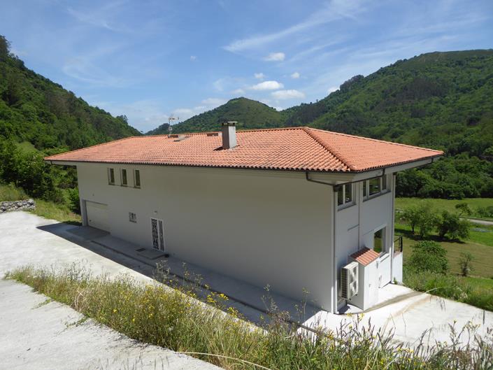 Image No.5-3 Bed Country Property for sale