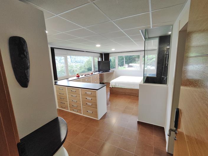 Image No.25-3 Bed Country Property for sale