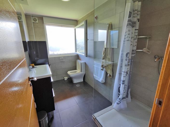 Image No.41-3 Bed Country Property for sale