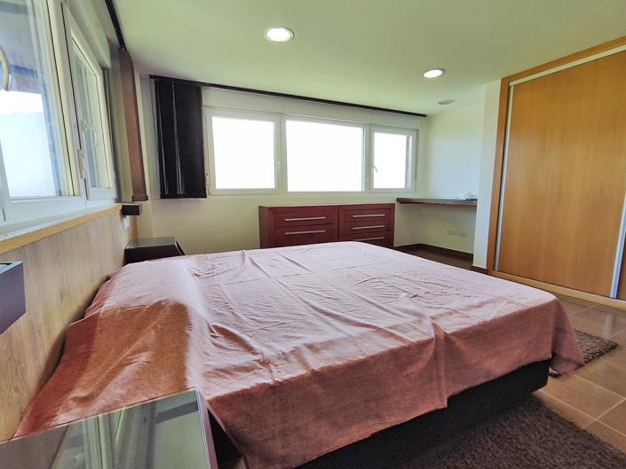 Image No.44-3 Bed Country Property for sale