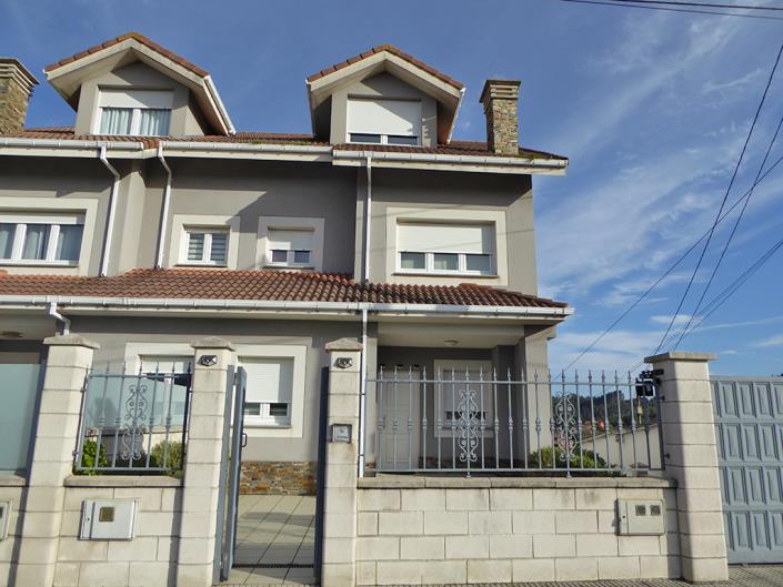 Image No.2-4 Bed House/Villa for sale