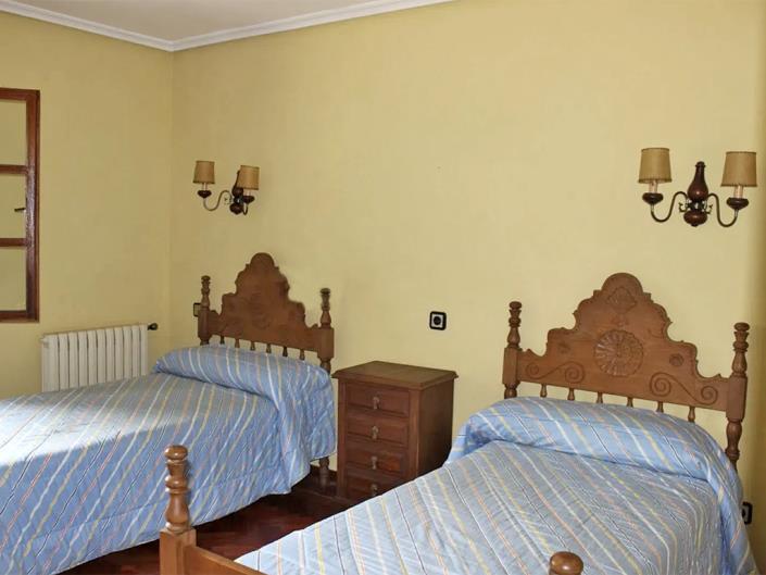 Image No.16-5 Bed Country Property for sale