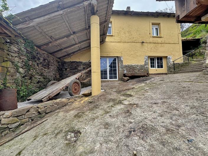 Image No.3-4 Bed Country Property for sale