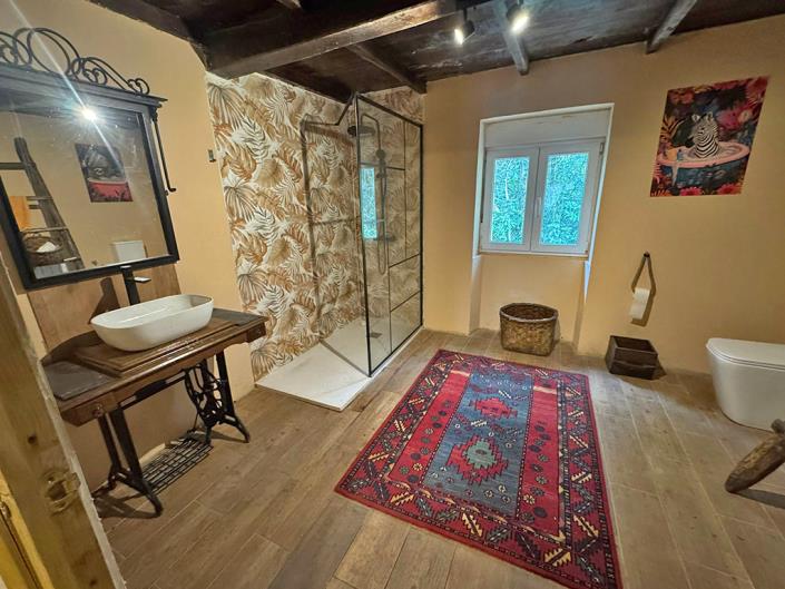 Image No.17-4 Bed Country Property for sale