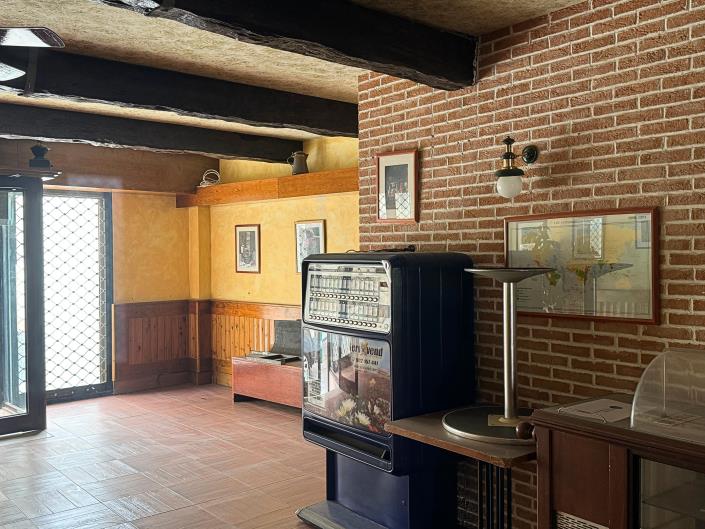 Image No.11-Commercial for sale