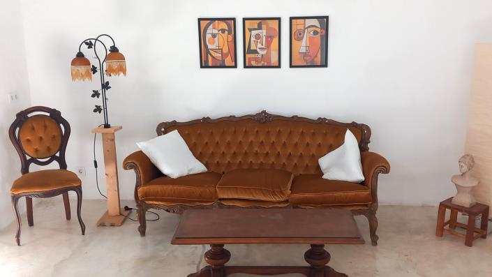 Image No.22-6 Bed Hotel for sale