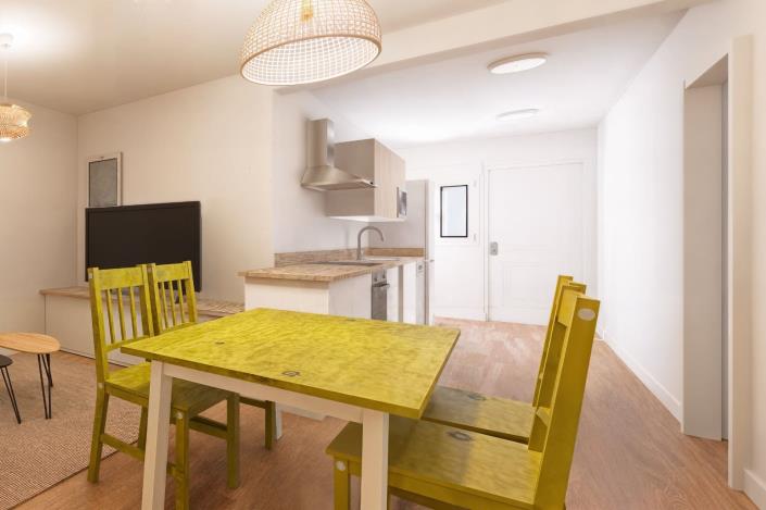 Image No.11-3 Bed Apartment for sale