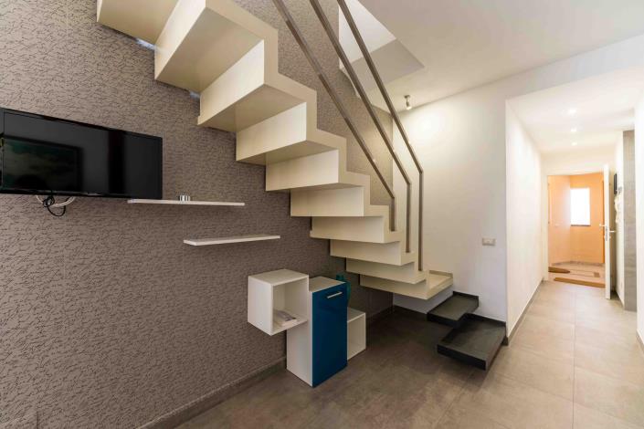 Image No.9-2 Bed Apartment for sale