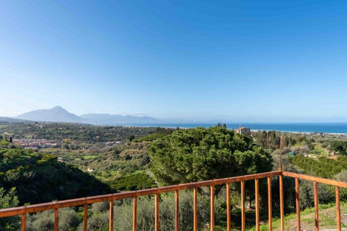 Image No.21-House for sale